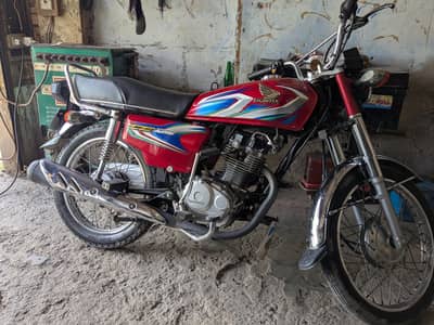 Urgent sale Honda 125 fresh candiction