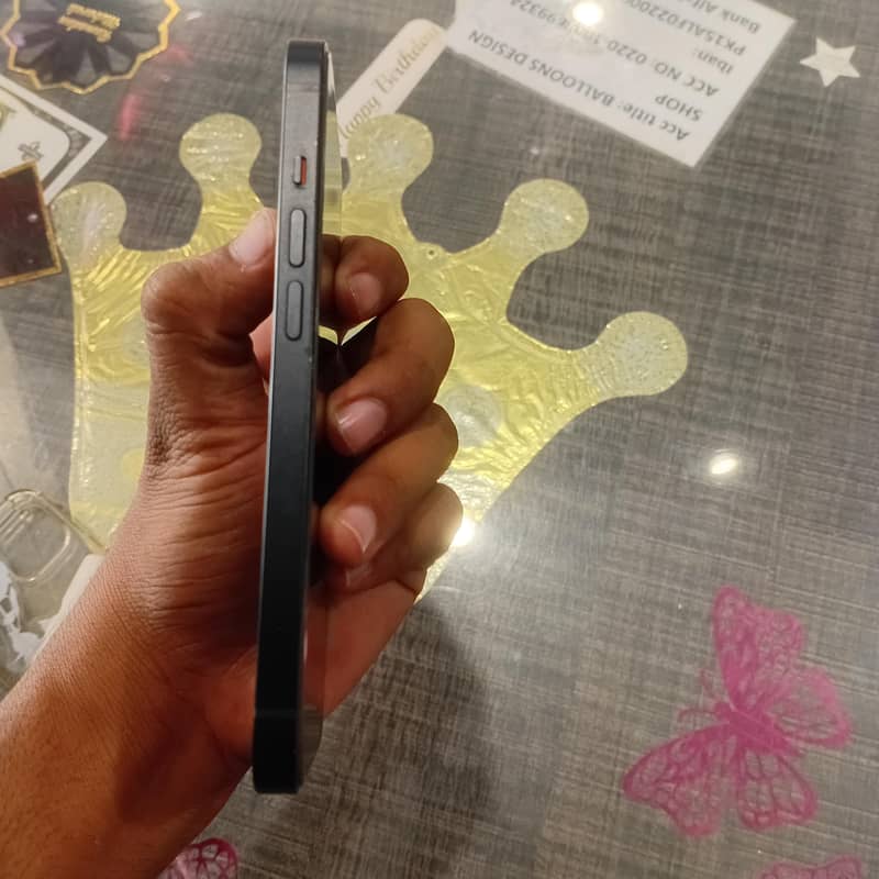 iPhone 13 mini 2