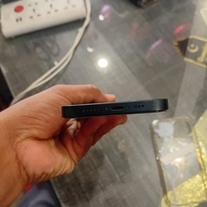 iPhone 13 mini 6