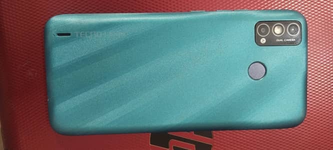 Tecno Spark 6 Go 4/64 with box