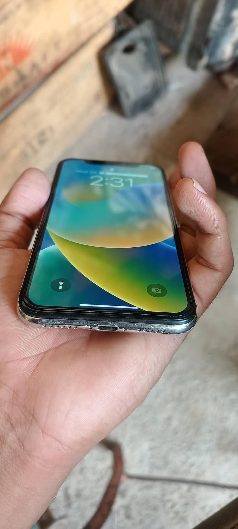 Apple iPhone X 4