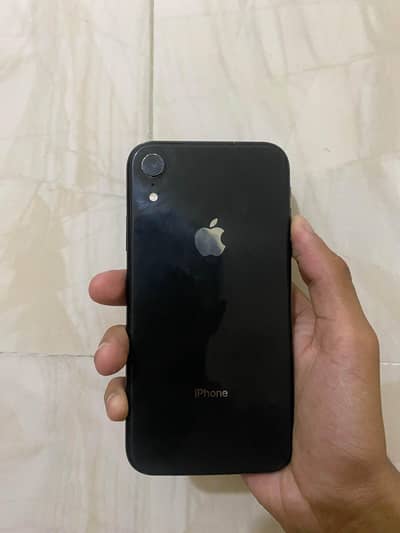 Apple iPhone XR