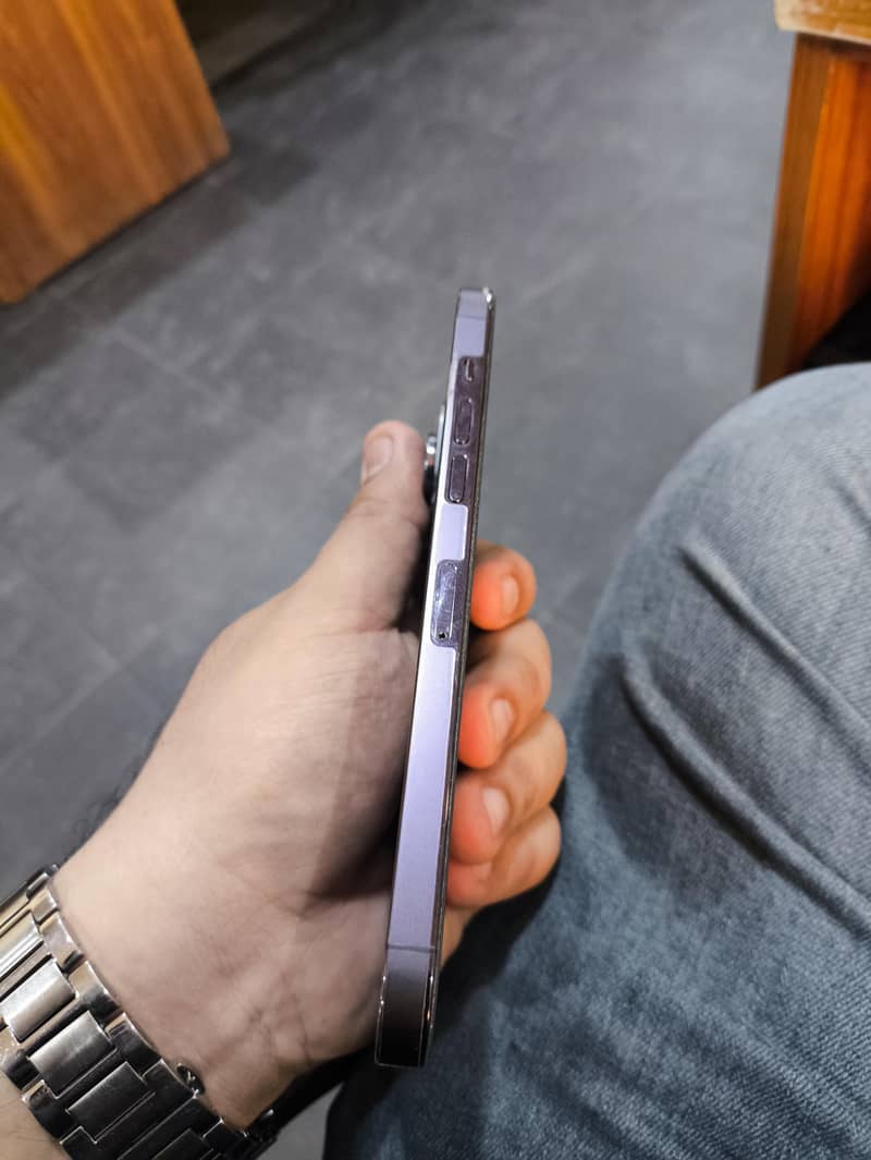 Apple iPhone 14 Pro Max 7