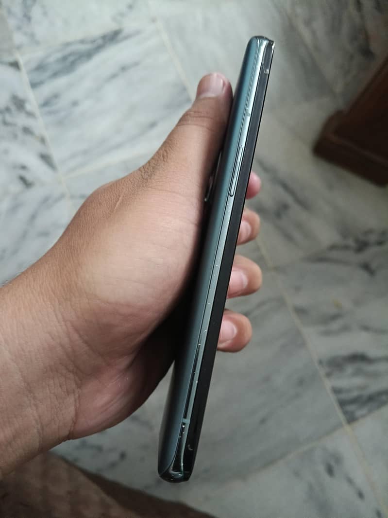 One Plus 9 Pro 4
