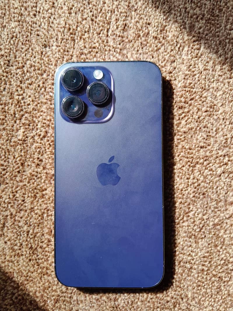 Apple iPhone 14 Pro Max 0
