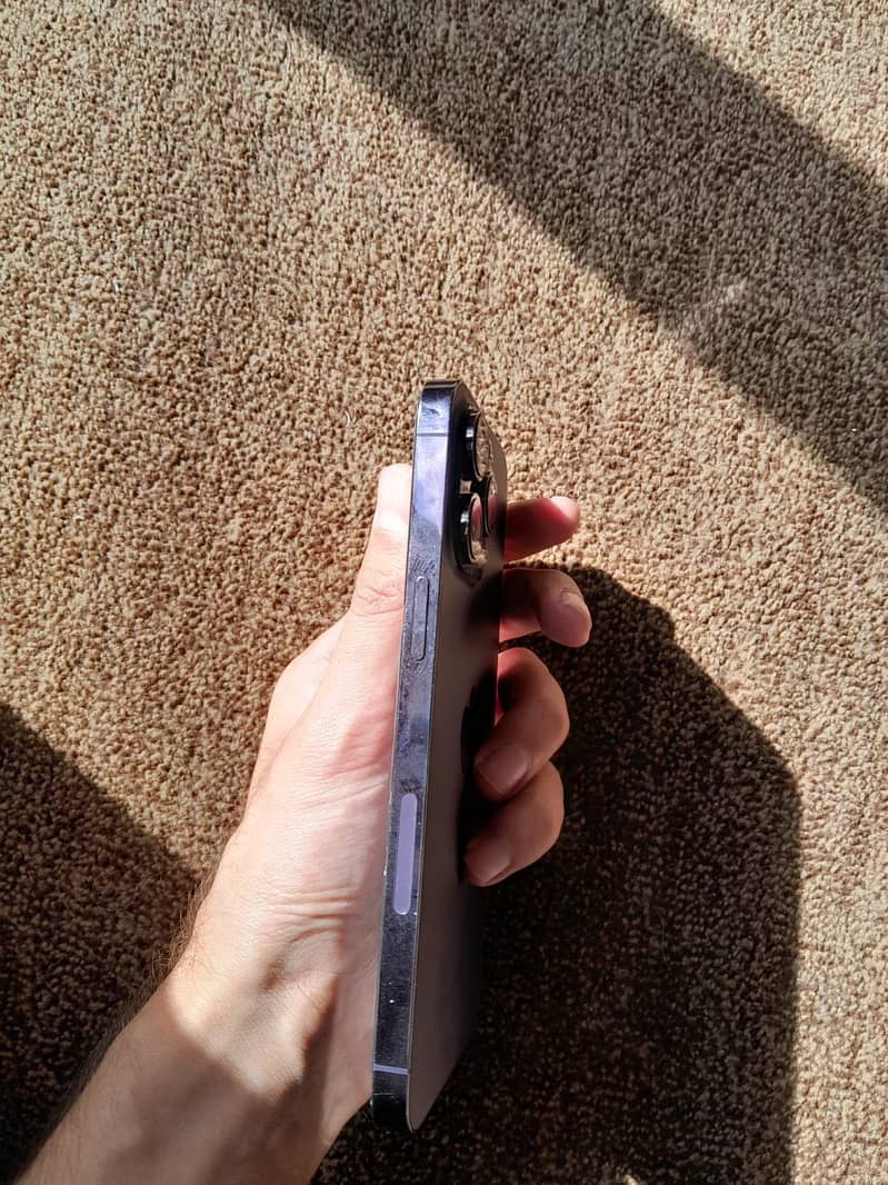Apple iPhone 14 Pro Max 3