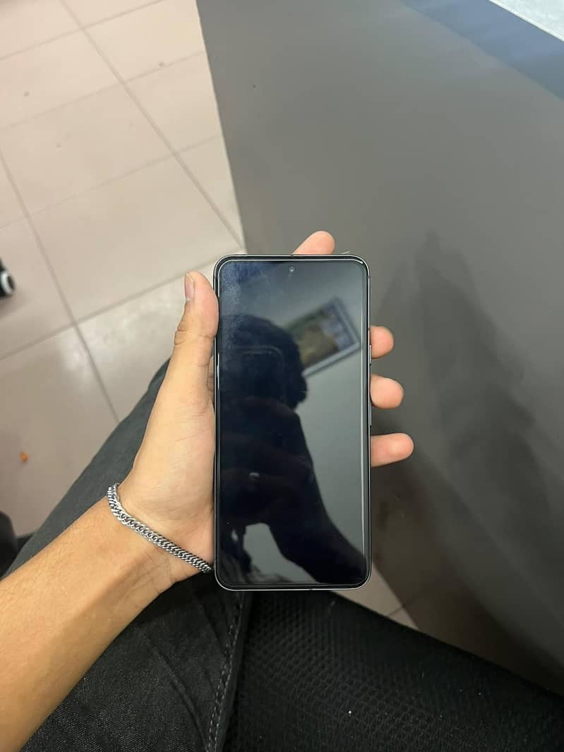 Google Pixel 8 1