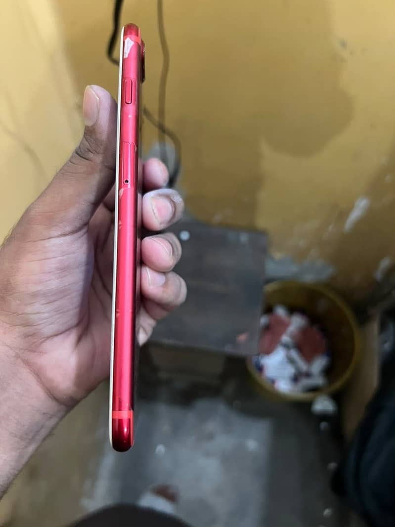 Apple iPhone 7 Plus 3