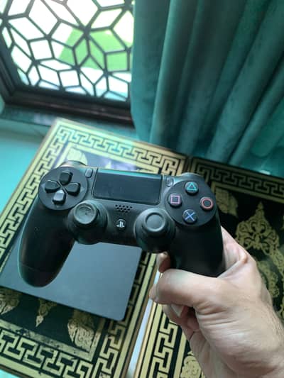 Ps4 slim 1 tb