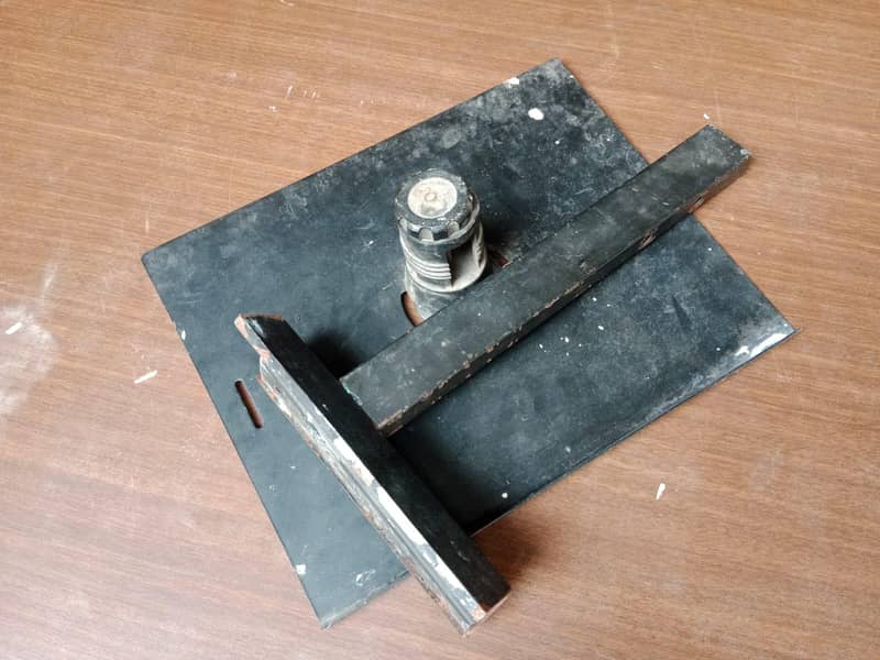 TV Box Wall Stand 2