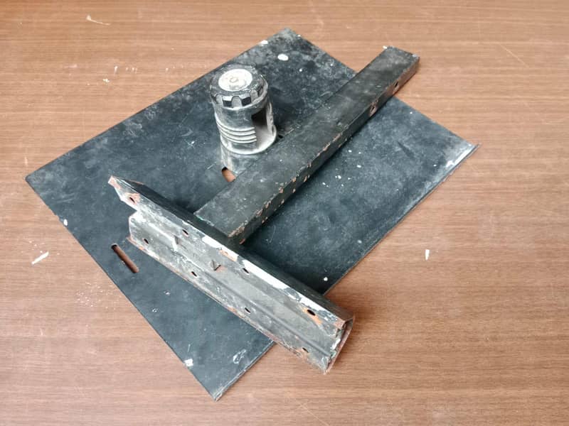 TV Box Wall Stand 3
