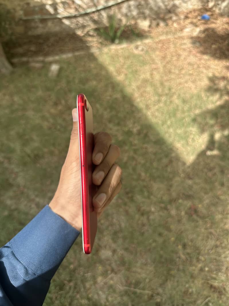 Apple iPhone 7 Plus 2