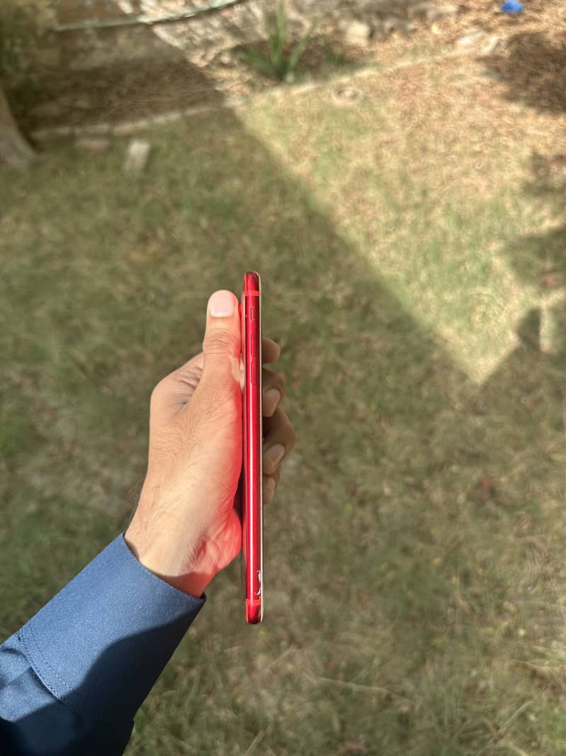 Apple iPhone 7 Plus 3