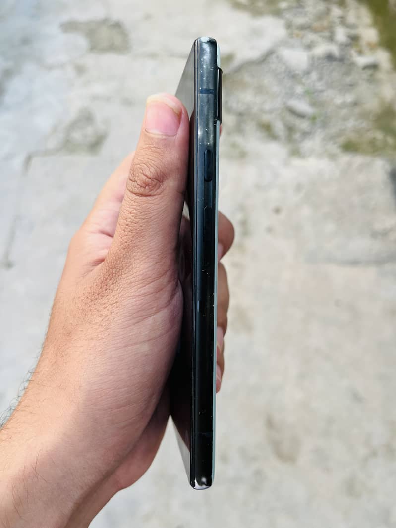 Google Pixel 6a 4