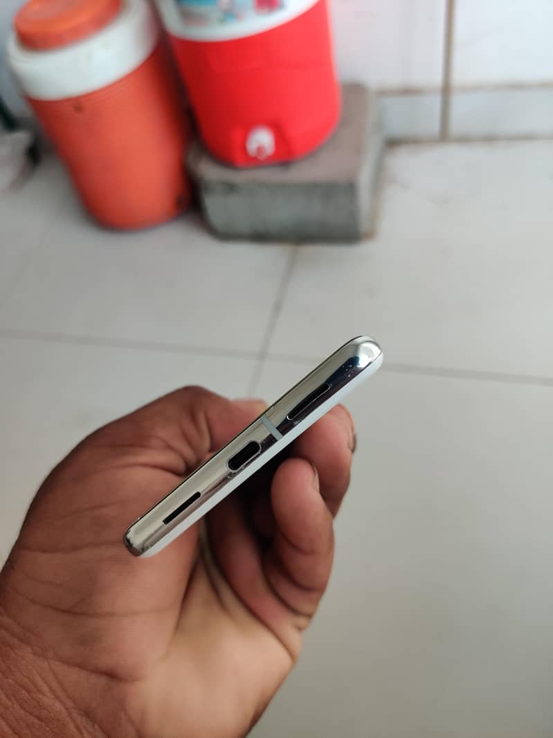 Google Pixel 7 Pro 2