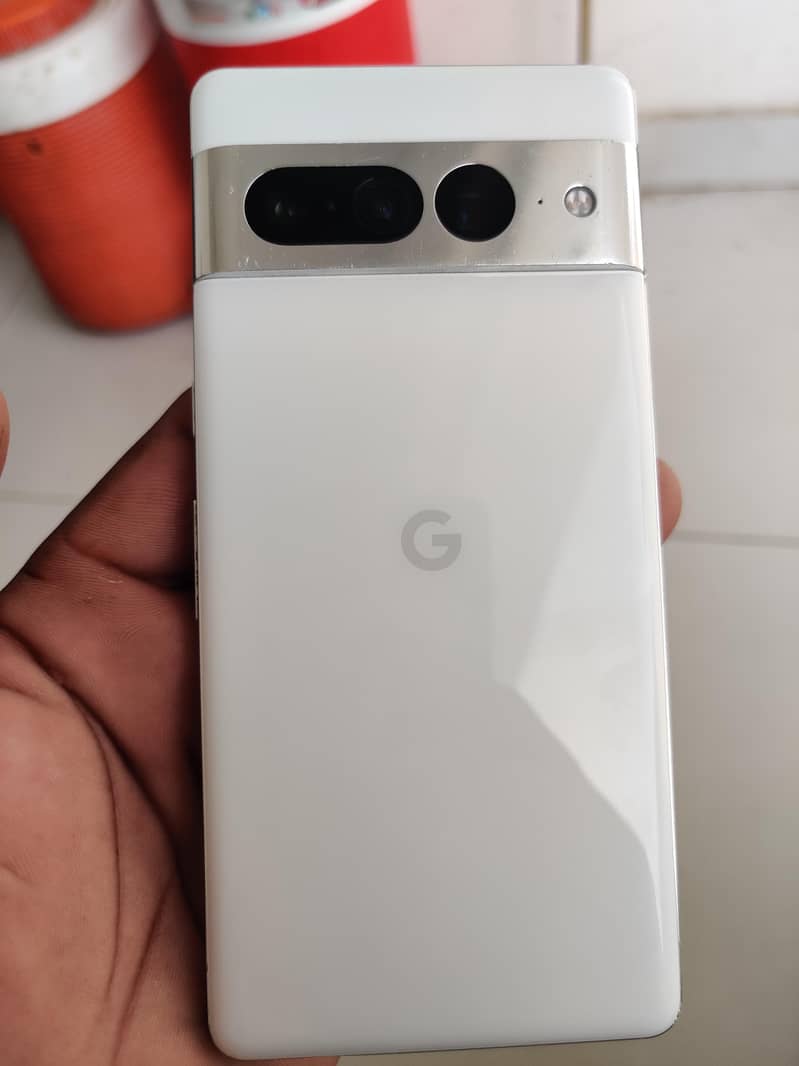 Google Pixel 7 Pro 6