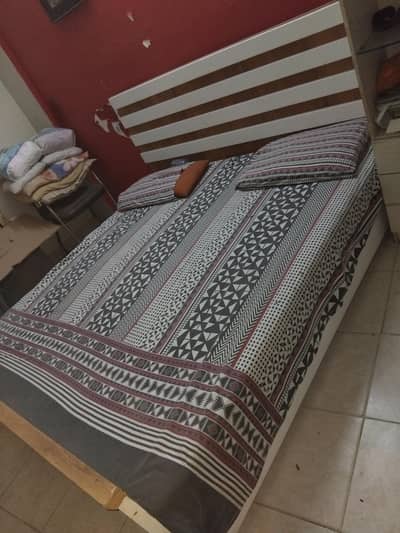 Habitt king size bed with mattress