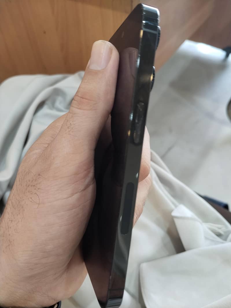 Apple iPhone 17 Pro Dual e sim 5