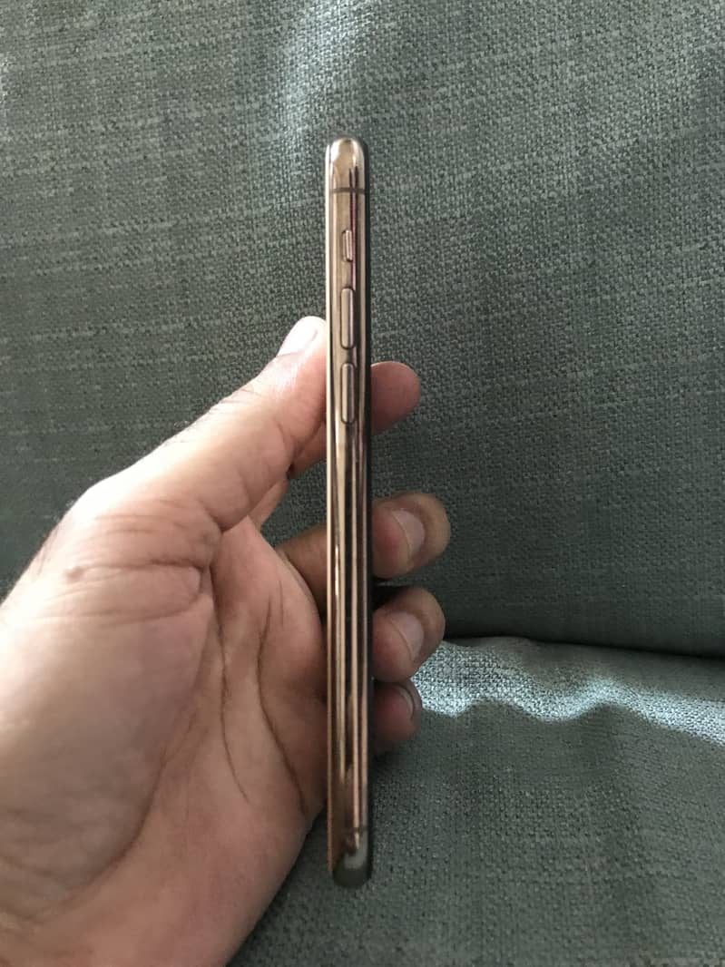 Apple iPhone 11 Pro 5