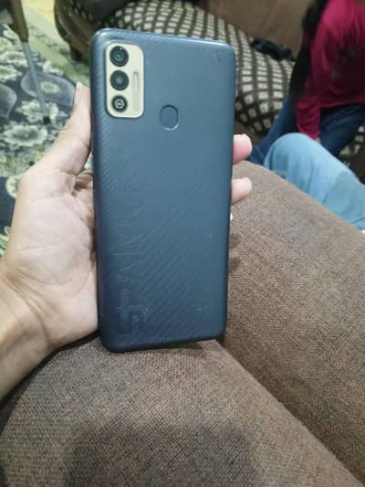 Tecno Spark 7 dual sim official PTA 4/64 all okay 03172914918