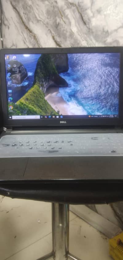 DeLL 5558