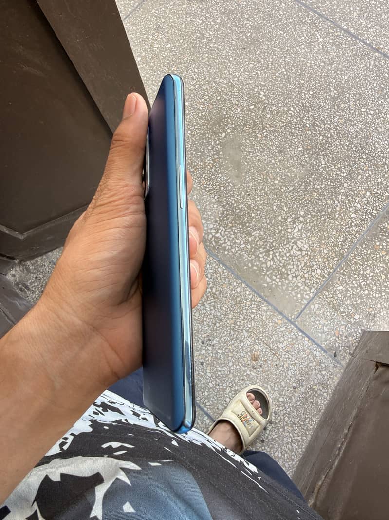 One Plus 9 5g 5