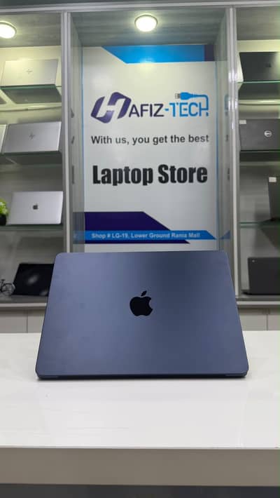 MACBOOK AIR M4 13.6” 16GB RAM 256GB SSD