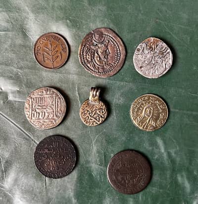 Authentic hard to found Islamic States coins notes details below