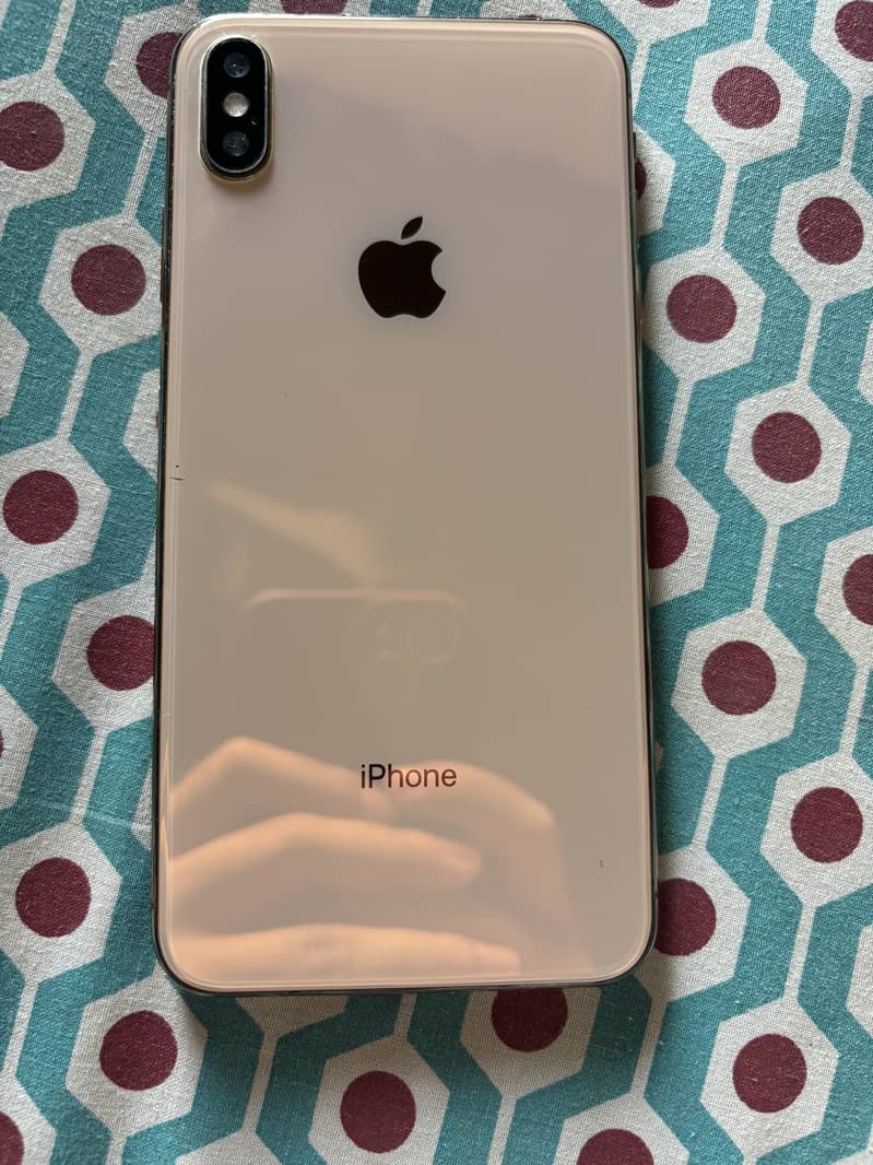 Apple iPhone XS Max 1