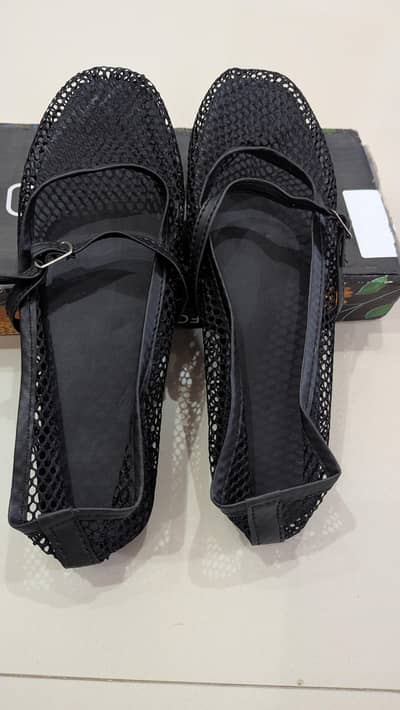 Ballet net pumps