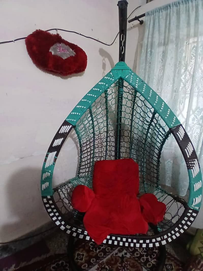 egg shape swing 0