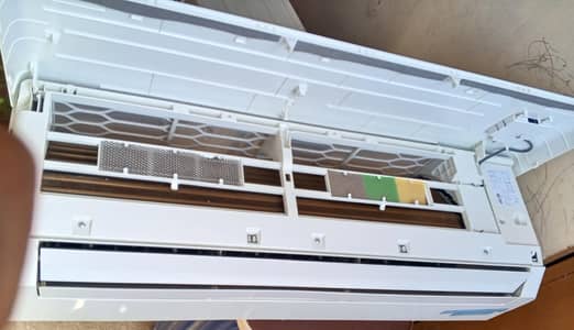 1.5 Ton AC - Almost New - Only 20 days Used