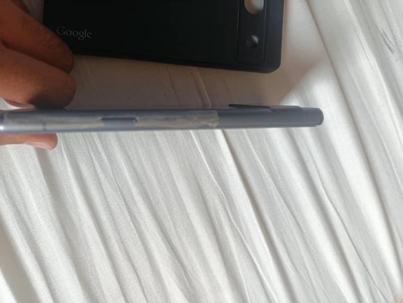 Google Pixel 7a 5