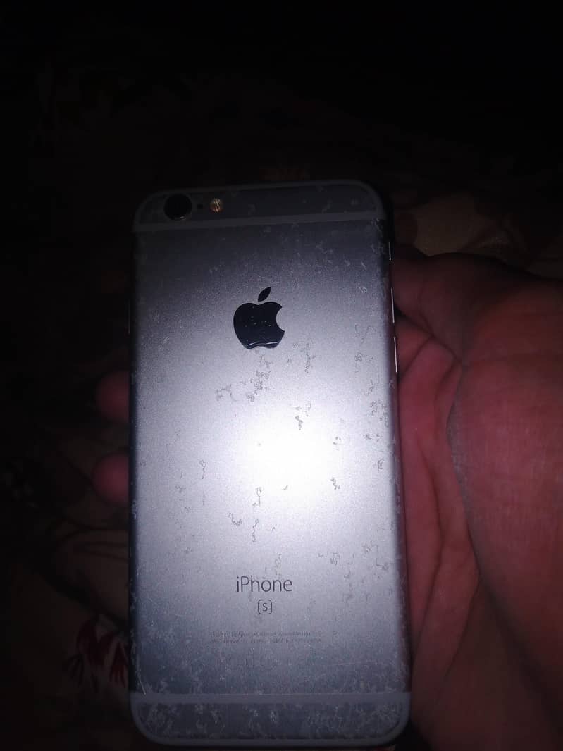 Apple iPhone 6S 2