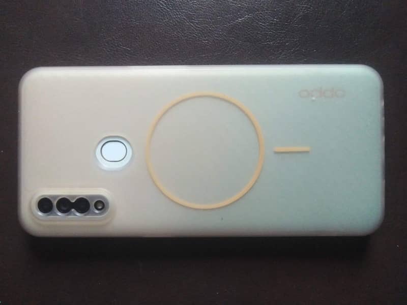 OPPO A31 0