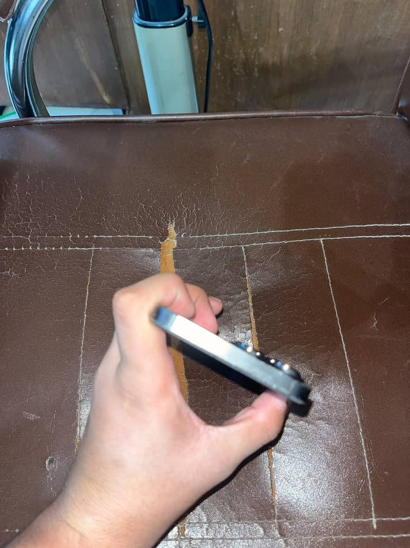 Apple iPhone 13 Pro Max 3