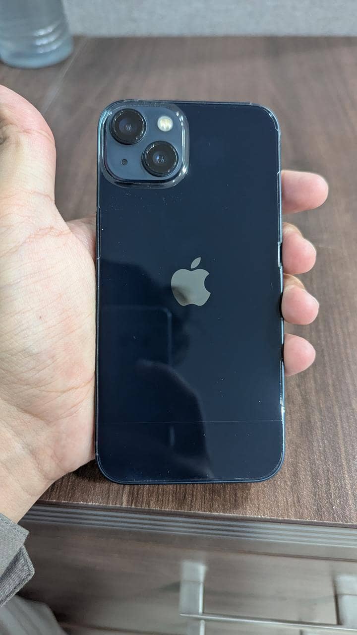 Apple iPhone 13 1