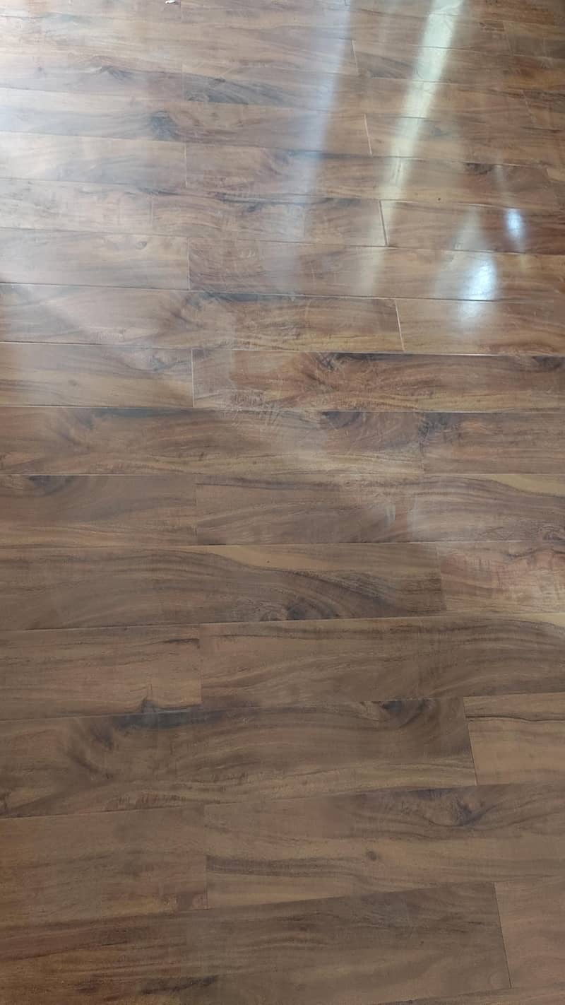 Laminated floor 5