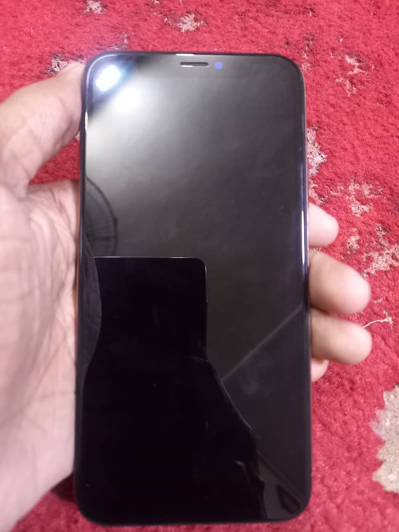 Apple iPhone XS 0