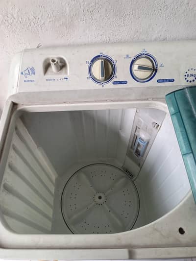 Haier twin washing machine 4sale