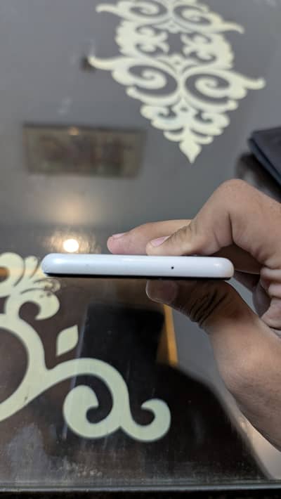Samsung Mobile A04 32 gb storage with good battery
