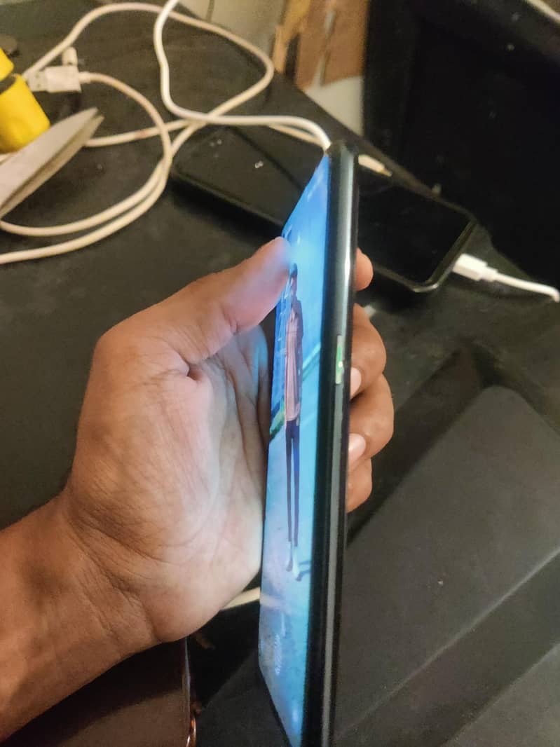 OPPO Reno 3
