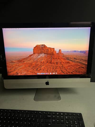 iMac 2015 21.5' 4k i5 16gb (front glass cracked)