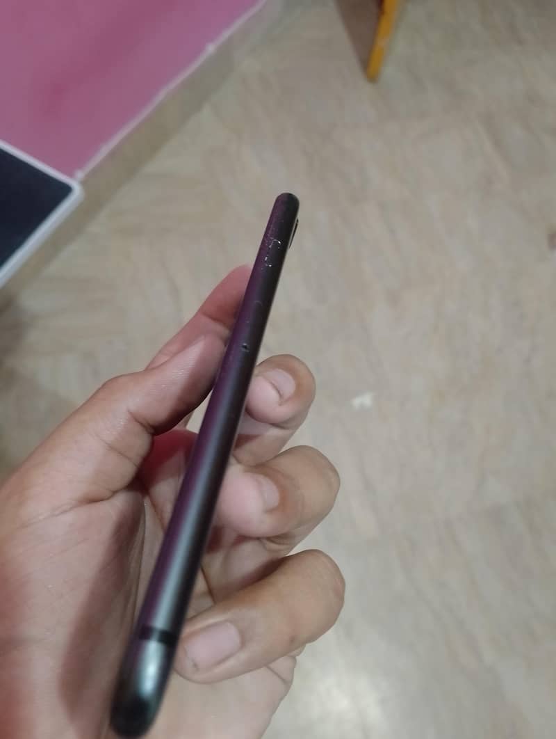 Apple iPhone 8 2