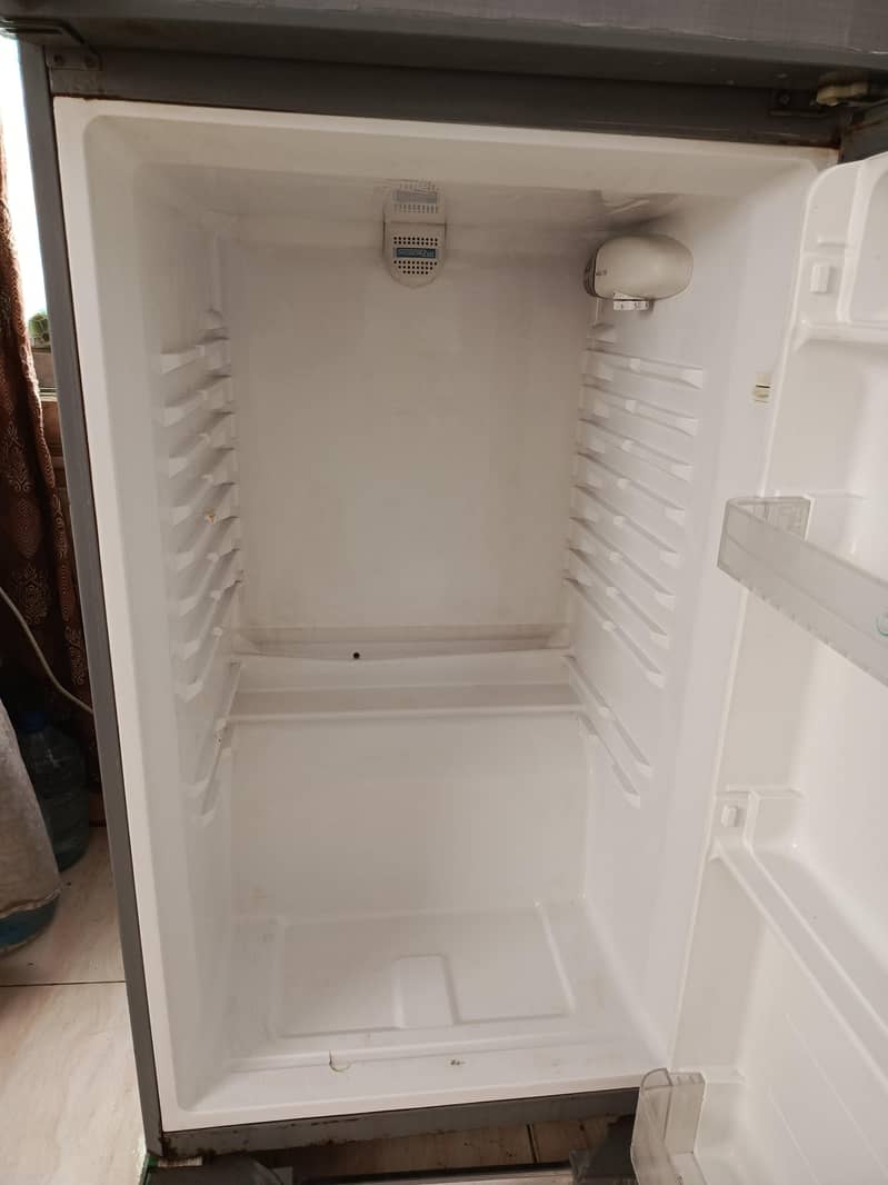refrigerator 1