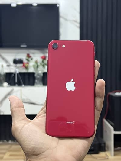 Apple iPhone SE