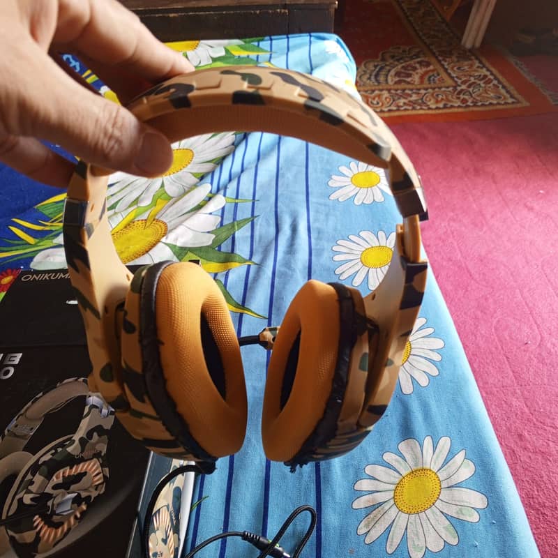 headset 3