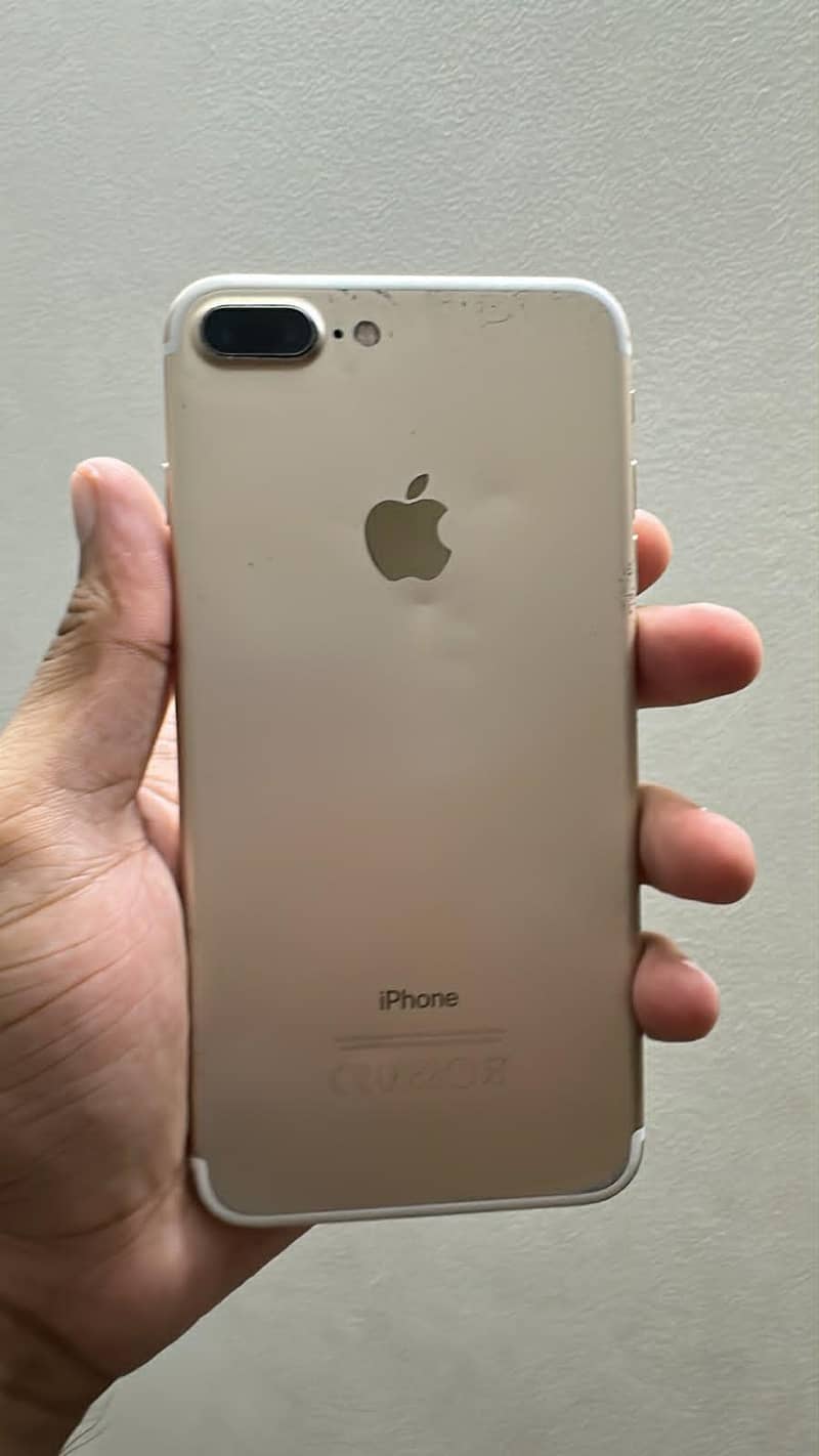Apple iPhone 7 Plus 1