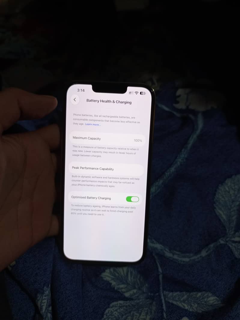 Apple iPhone 13 Pro 2