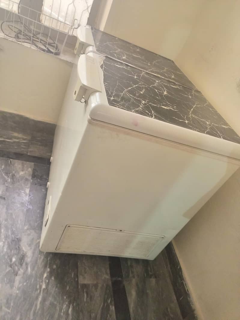 deep freezer 0